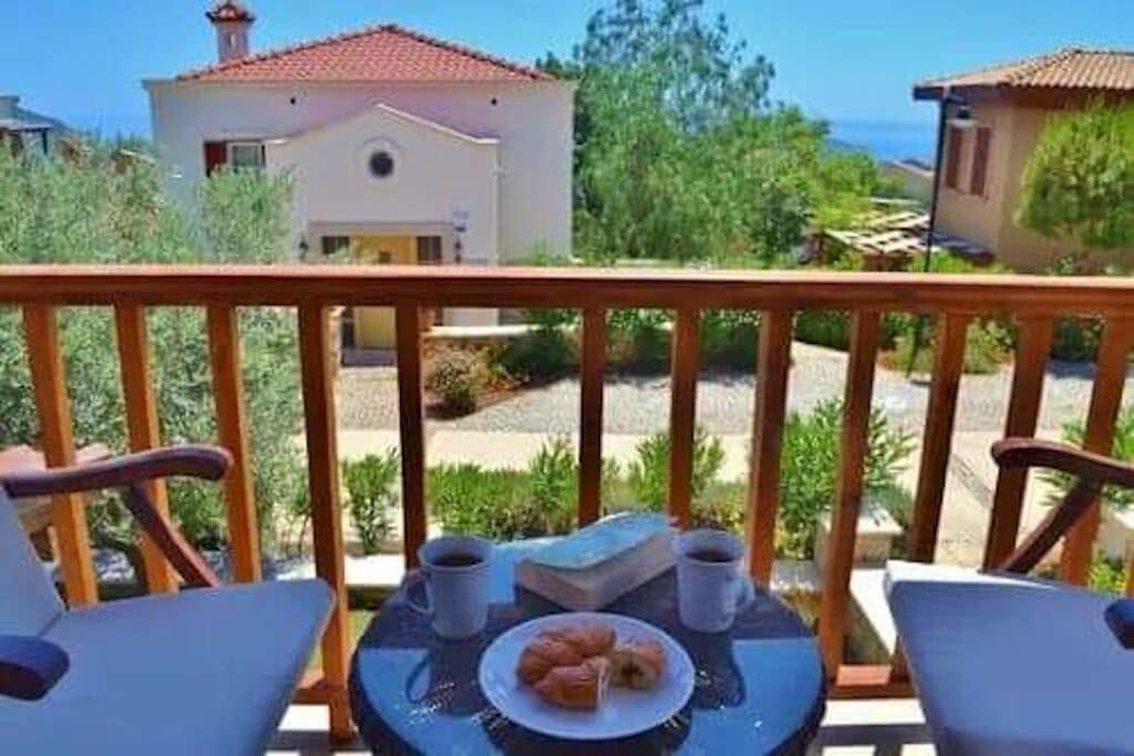 Belvedere, Lavanta, Kalkan Esterno foto